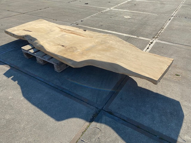 Cedar Live Edge Slab – 2850 x 980 x 60 mm – Sanded