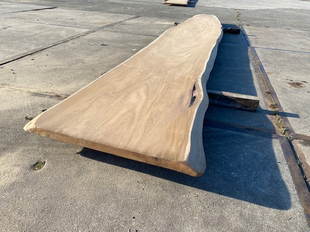 Afrormosia Log Leaf – 4500 x 660 x 40 mm – Sanded