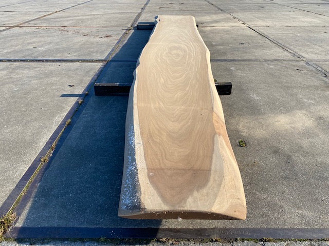 Afrormosia Log Leaf – 4500 x 660 x 40 mm – Sanded